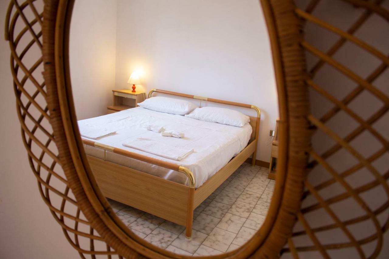 Casa Gelso Apartman Punta Prosciutto Kültér fotó